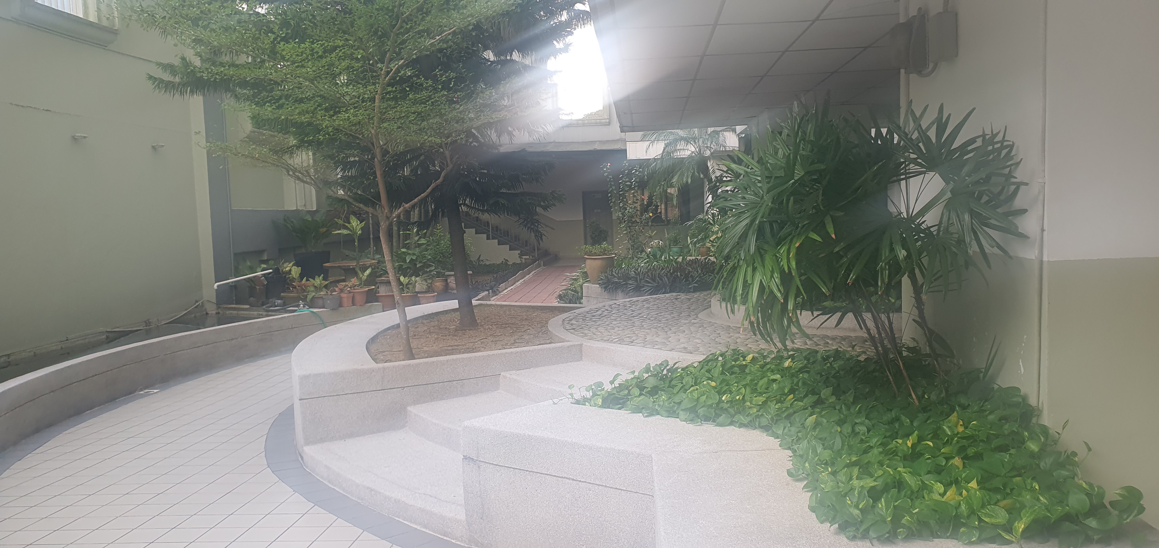 UNIVERSITY TOWERS